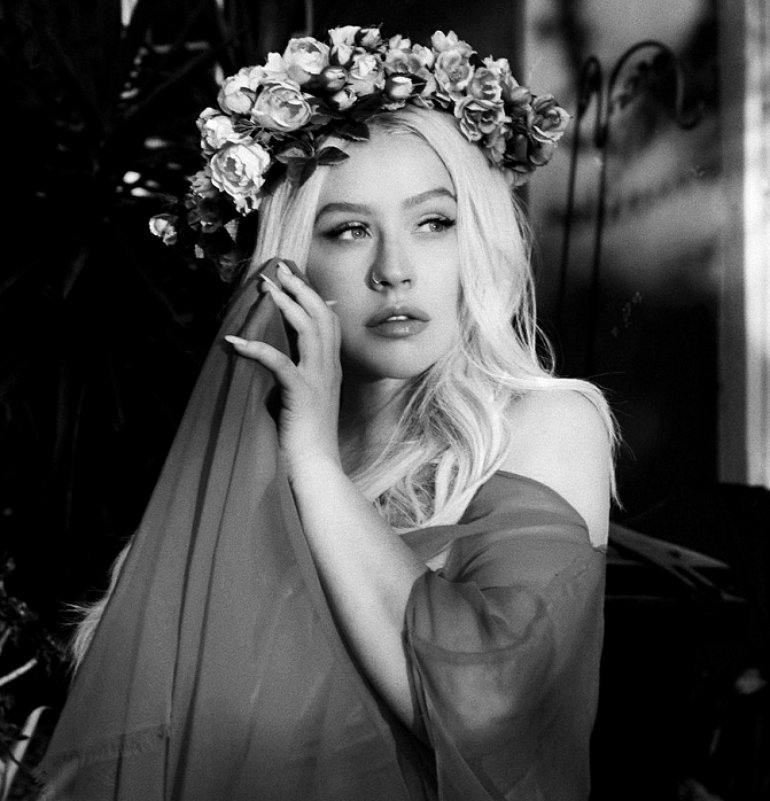 Christina aguilera